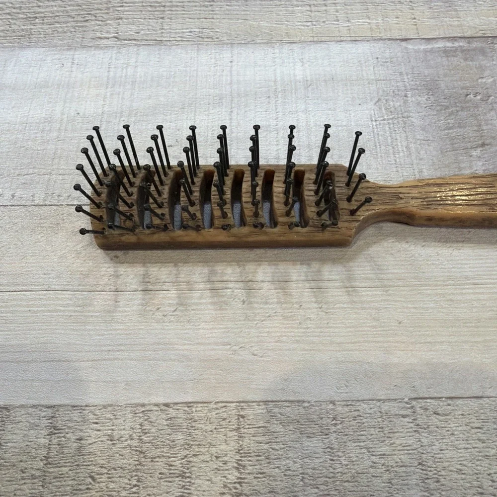 Vintage GOODY Wood Grain 7.5